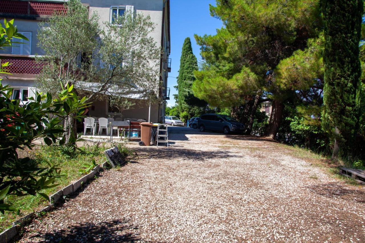 Hostel Trobenta In Oblak Portoroz Exterior photo