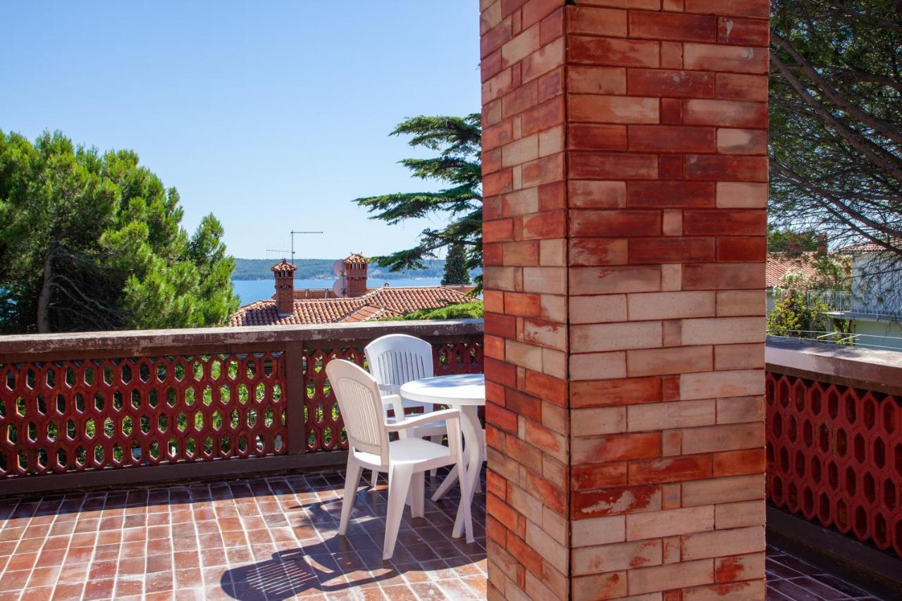 Hostel Trobenta In Oblak Portoroz Exterior photo
