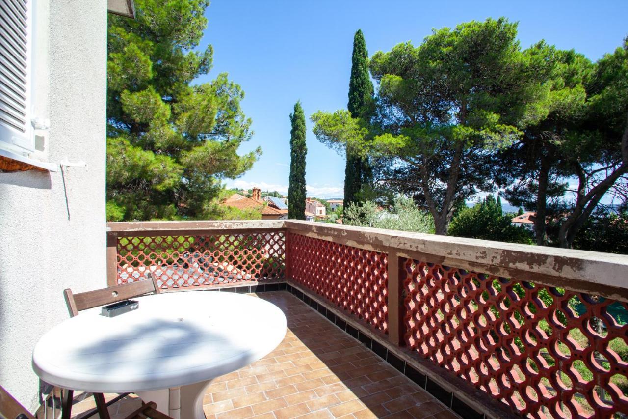 Hostel Trobenta In Oblak Portoroz Exterior photo